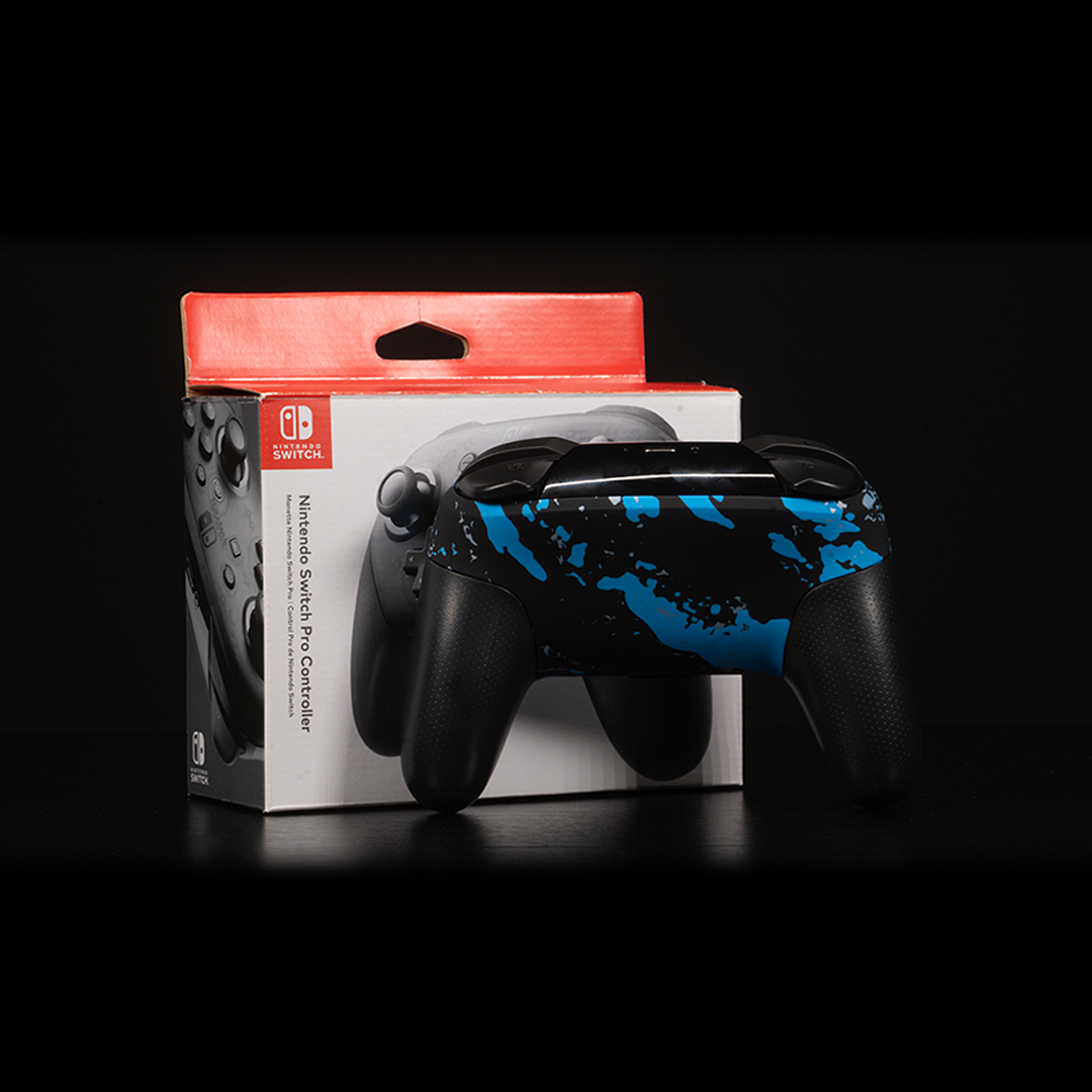 Nintendo Switch Pro Controller Chrome Blue Splatter